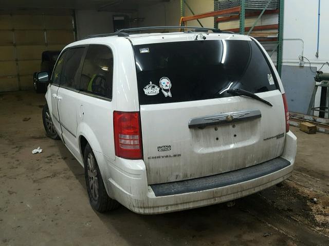 2A8HR54199R525465 - 2009 CHRYSLER TOWN & COU WHITE photo 3