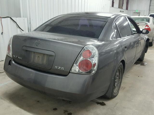 1N4AL11D55C205425 - 2005 NISSAN ALTIMA S CHARCOAL photo 4