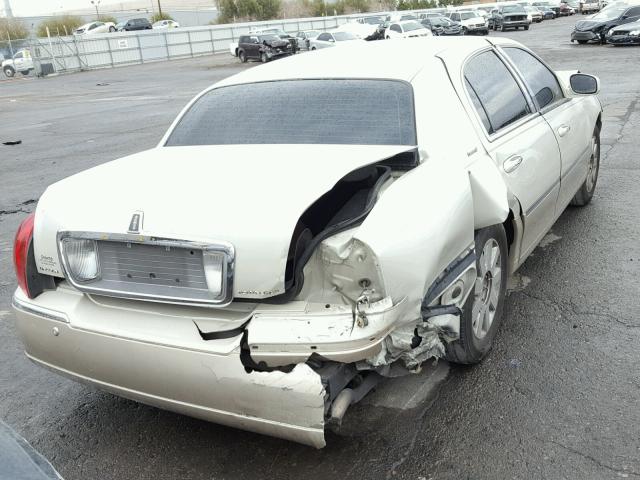 1LNHM83W64Y639413 - 2004 LINCOLN TOWN CAR U TAN photo 4