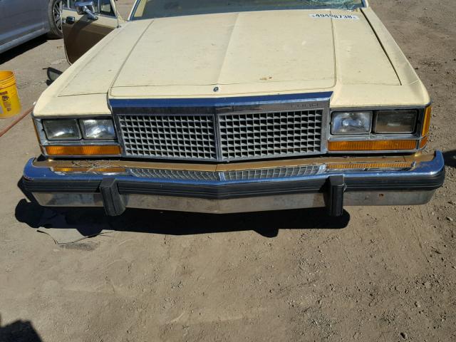 1FABP35F4BU162766 - 1981 FORD LTD CROWN TWO TONE photo 7