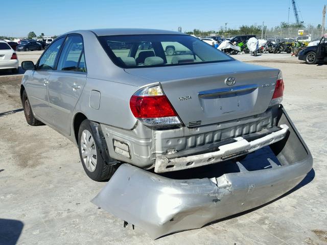 4T1BE32K95U079089 - 2005 TOYOTA CAMRY LE GRAY photo 3