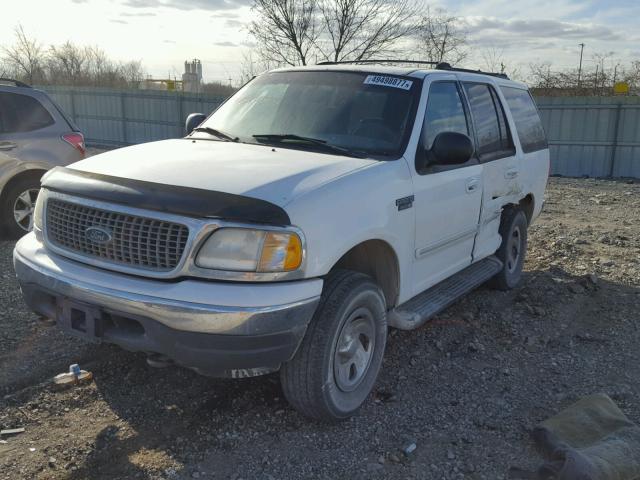 1FMPU16L1YLB74515 - 2000 FORD EXPEDITION WHITE photo 2