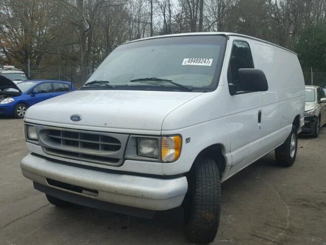 1FTNE24L52HA59539 - 2002 FORD ECONOLINE WHITE photo 2