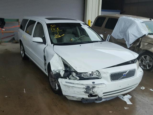 YV1SW592652488367 - 2005 VOLVO V70 FWD WHITE photo 1