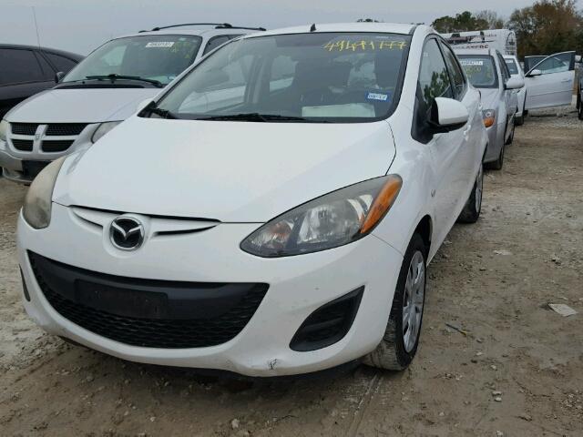 JM1DE1KY8C0133184 - 2012 MAZDA MAZDA2 WHITE photo 2