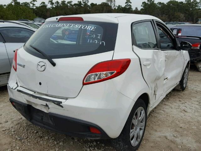 JM1DE1KY8C0133184 - 2012 MAZDA MAZDA2 WHITE photo 4