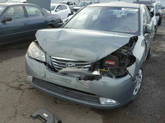 KMHDU4AD2AU909054 - 2010 HYUNDAI ELANTRA BL GREEN photo 9