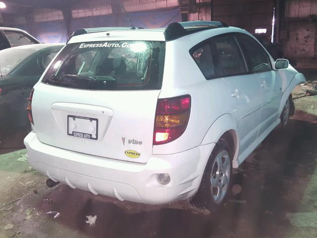 5Y2SL65898Z404343 - 2008 PONTIAC VIBE WHITE photo 4