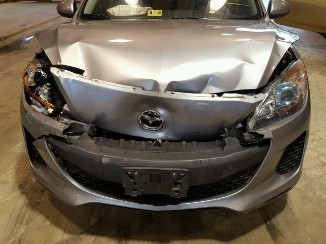 JM1BL1V71C1553010 - 2012 MAZDA 3 I GREEN photo 9