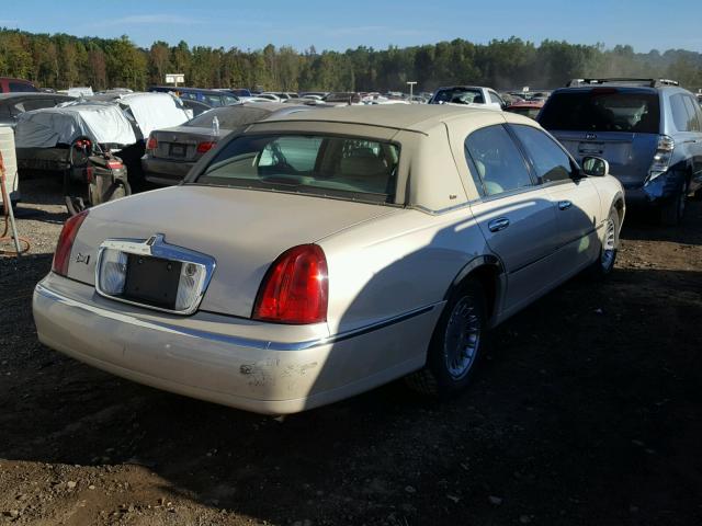 1LNHM83WX1Y608676 - 2001 LINCOLN TOWN CAR C CREAM photo 4