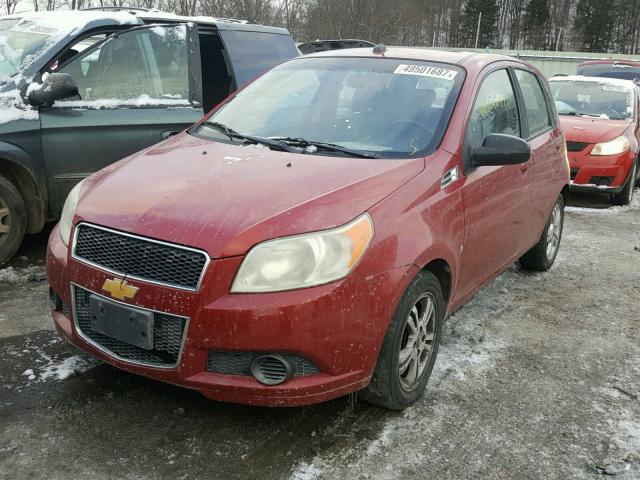 KL1TD66E39B664910 - 2009 CHEVROLET AVEO LS BURGUNDY photo 2