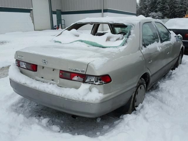 JT2BG22K0X0367420 - 1999 TOYOTA CAMRY LE GRAY photo 4