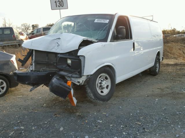 1GCZGUBA9E1207889 - 2014 CHEVROLET EXPRESS G3 WHITE photo 2