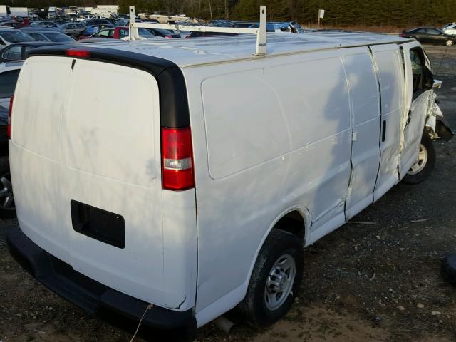 1GCZGUBA9E1207889 - 2014 CHEVROLET EXPRESS G3 WHITE photo 4