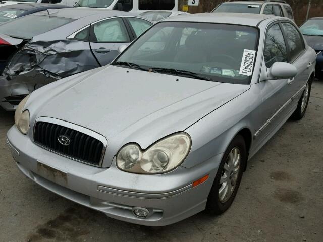 KMHWF35H34A962829 - 2004 HYUNDAI SONATA GLS SILVER photo 2