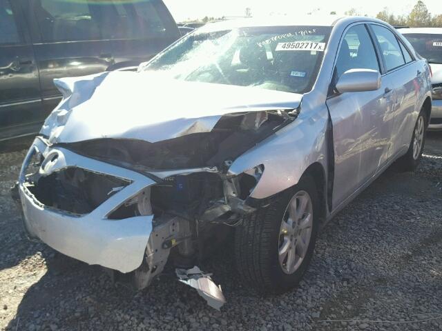 4T1BF3EK6BU654088 - 2011 TOYOTA CAMRY BASE SILVER photo 2