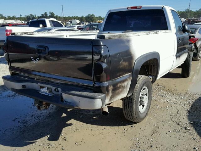 1GCHC24U47E136275 - 2007 CHEVROLET SILVERADO WHITE photo 4