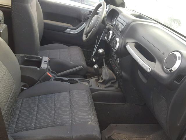 1J4AA5D15BL573473 - 2011 JEEP WRANGLER S Սև լուսանկար 5