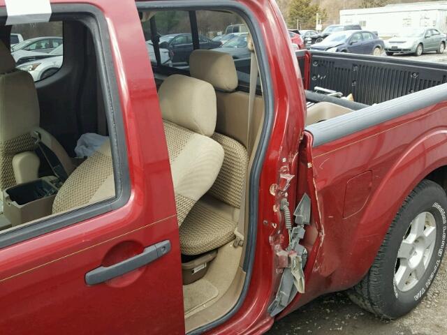 1N6AD06WX7C428720 - 2007 NISSAN FRONTIER K RED photo 10