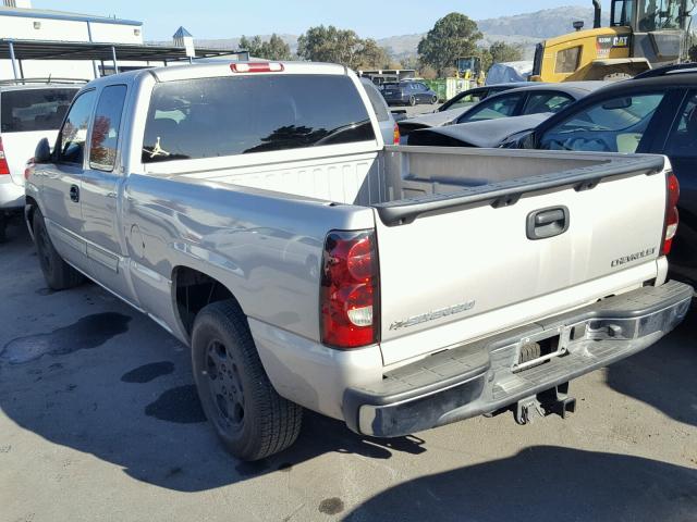 2GCEC19T941282827 - 2004 CHEVROLET SILVERADO SILVER photo 3