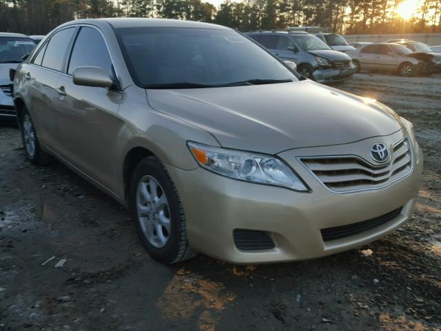 4T1BF3EK3BU613918 - 2011 TOYOTA CAMRY BASE GOLD photo 1