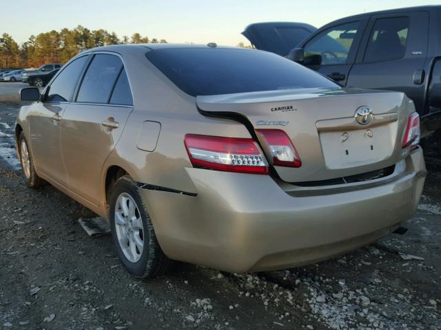 4T1BF3EK3BU613918 - 2011 TOYOTA CAMRY BASE GOLD photo 3