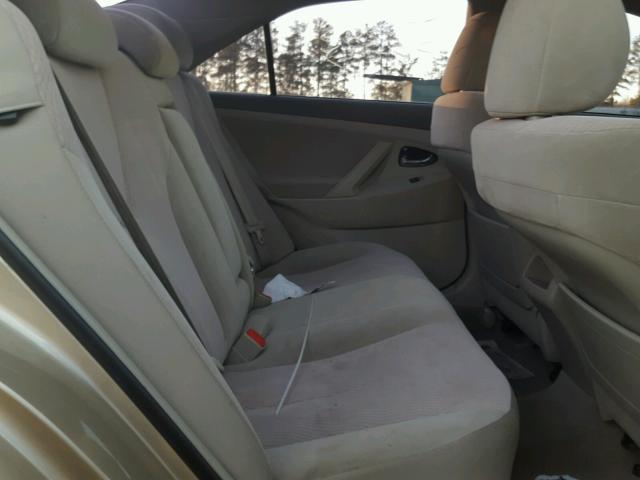 4T1BF3EK3BU613918 - 2011 TOYOTA CAMRY BASE GOLD photo 6