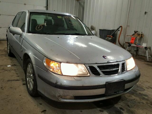 YS3EB45E923027896 - 2002 SAAB 9-5 LINEAR SILVER photo 1