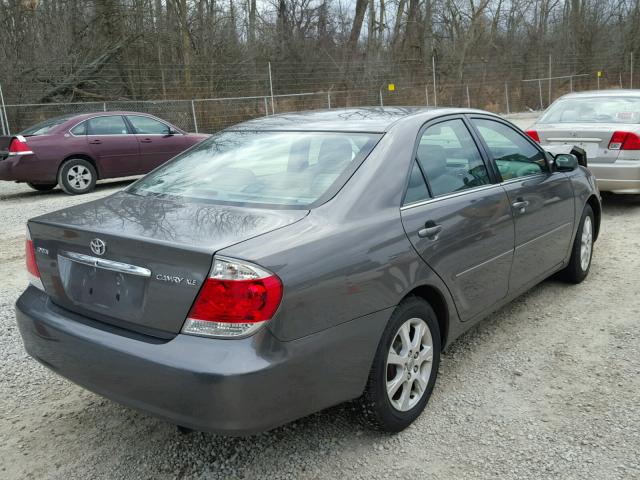 4T1BE32K05U533729 - 2005 TOYOTA CAMRY LE GRAY photo 4