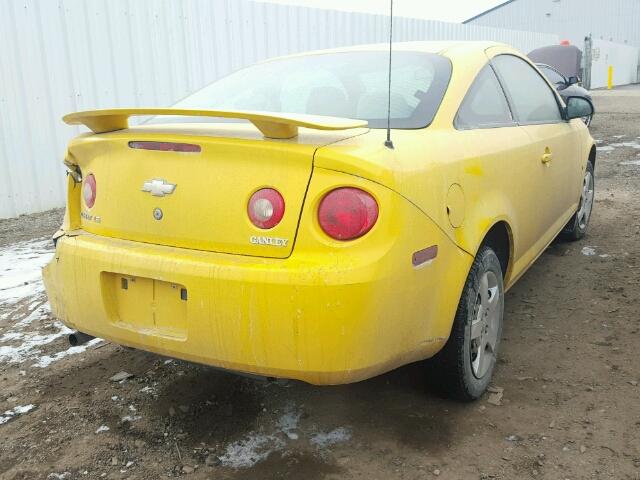 1G1AK15F877368289 - 2007 CHEVROLET COBALT LS YELLOW photo 4