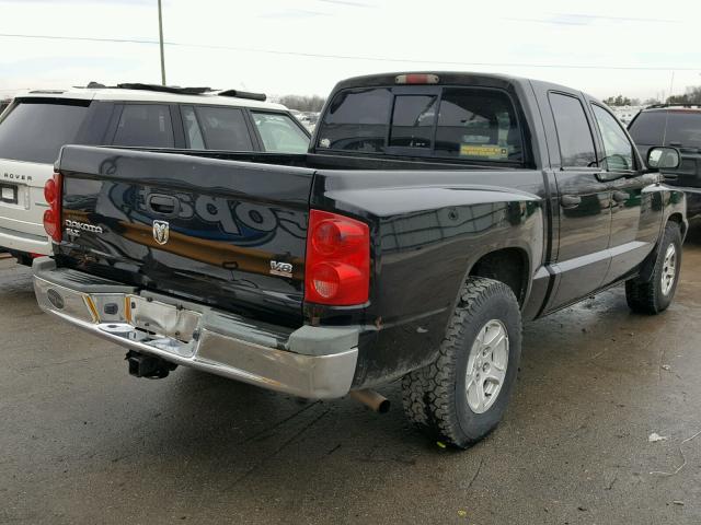 1D7HE48NX5S365542 - 2005 DODGE DAKOTA QUA BLACK photo 4