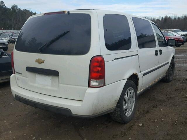 1GNDV03L65D302165 - 2005 CHEVROLET UPLANDER WHITE photo 4