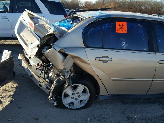 1G1ZT52845F297978 - 2005 CHEVROLET MALIBU LS GOLD photo 9