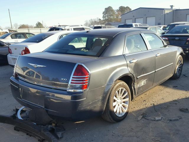 2C3LA43R37H879211 - 2007 CHRYSLER 300 BLACK photo 4