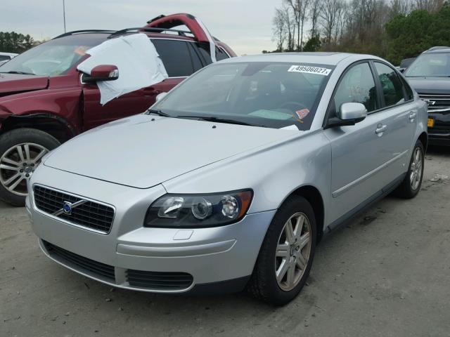 YV1MS390672251999 - 2007 VOLVO S40 2.4I SILVER photo 2