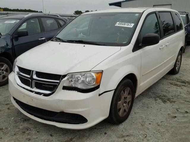 2D4RN4DGXBR732218 - 2011 DODGE GRAND CARA WHITE photo 2