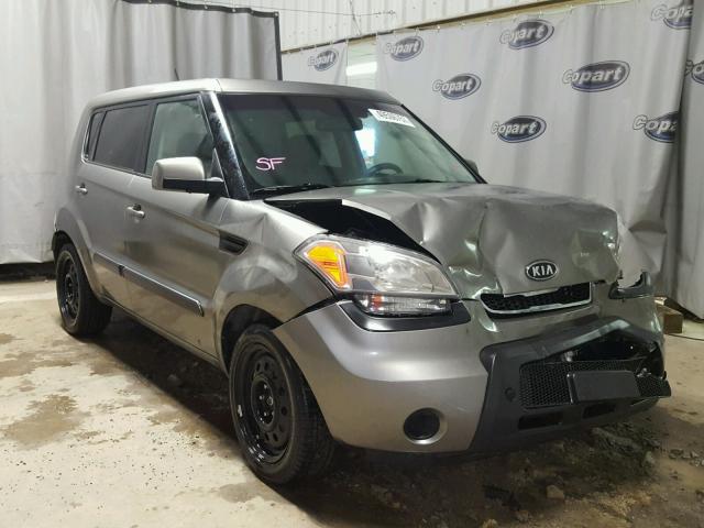 KNDJT2A24B7220453 - 2011 KIA SOUL + GRAY photo 1