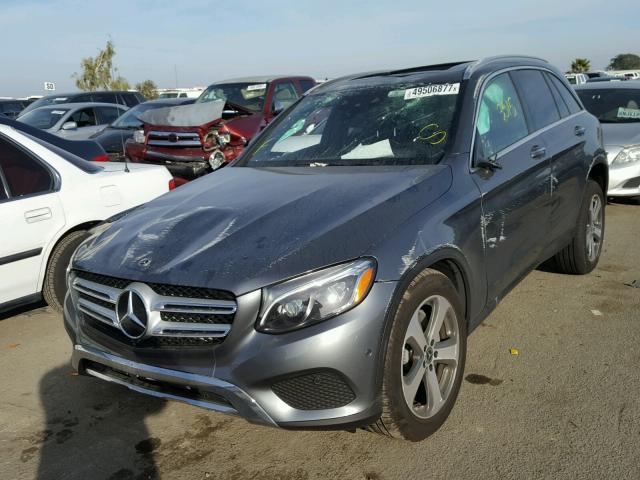 WDC0G4KB4JV017853 - 2018 MERCEDES-BENZ GLC 300 4M GRAY photo 2