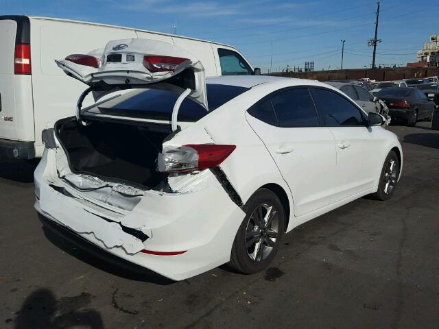 5NPD84LF7HH162840 - 2017 HYUNDAI ELANTRA SE WHITE photo 4