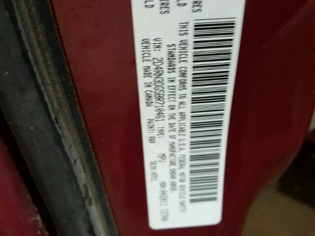 2D4RN3DG5BR710461 - 2011 DODGE GRAND CARA MAROON photo 10