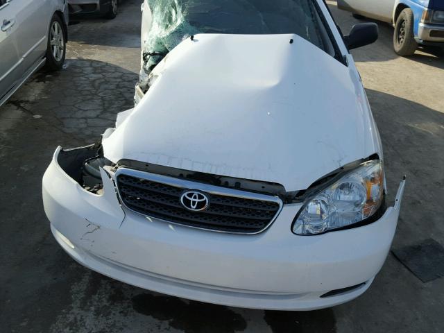 1NXBR32E95Z360386 - 2005 TOYOTA COROLLA CE WHITE photo 7