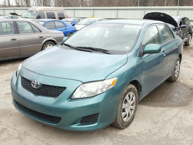 2T1BU4EE2AC515551 - 2010 TOYOTA COROLLA BA GREEN photo 2