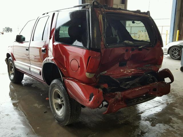 1GNCS13W712210895 - 2001 CHEVROLET BLAZER MAROON photo 3