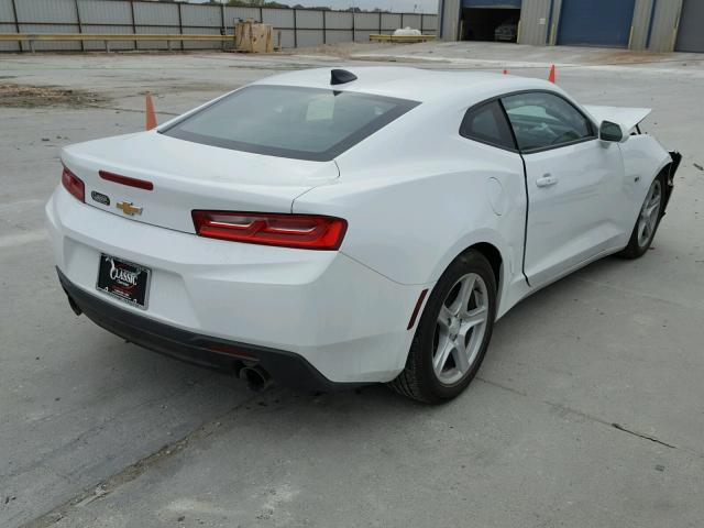 1G1FB1RS8H0177558 - 2017 CHEVROLET CAMARO LT WHITE photo 4