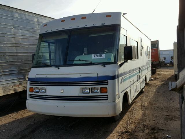 1GBKP37N3R3301501 - 1994 WINNEBAGO RV TWO TONE photo 2