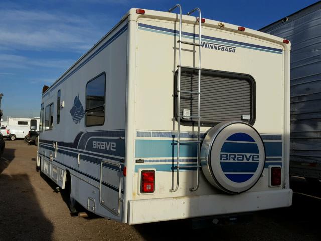 1GBKP37N3R3301501 - 1994 WINNEBAGO RV TWO TONE photo 3