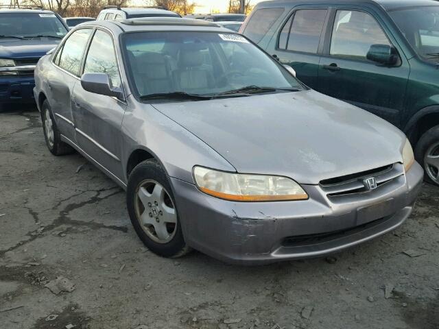 1HGCG1658YA022661 - 2000 HONDA ACCORD EX GRAY photo 1