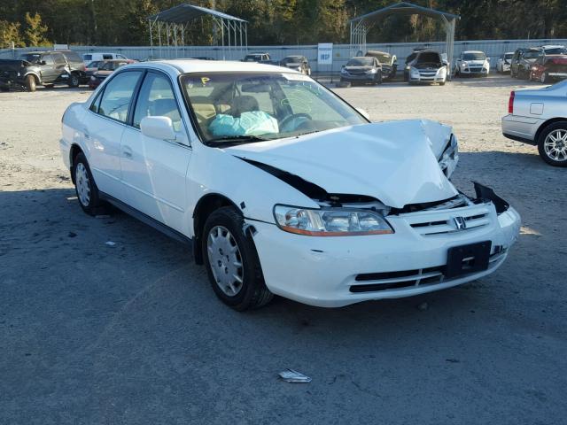 1HGCG564X2A065064 - 2002 HONDA ACCORD LX WHITE photo 1