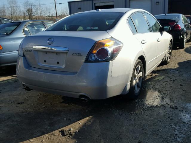 1N4AL21E68C215724 - 2008 NISSAN ALTIMA 2.5 SILVER photo 4