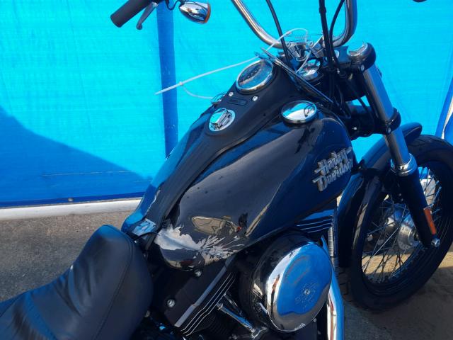 1HD1GXM38HC307132 - 2017 HARLEY-DAVIDSON FXDB DYNA BLACK photo 5